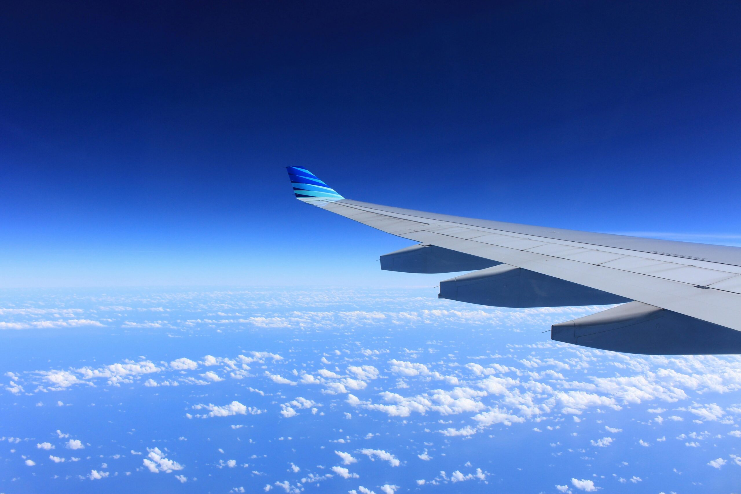 A Complete Guide to Flight Ticket Booking in Sri Lanka